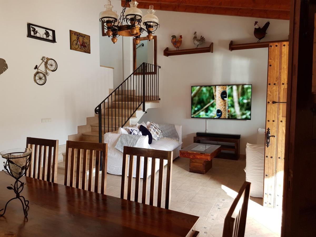 Villa Milagro - 3 Bedroom Finca Style Villa With Pool Near Golf Course/Beaches - Air Cond. ポレンサ エクステリア 写真