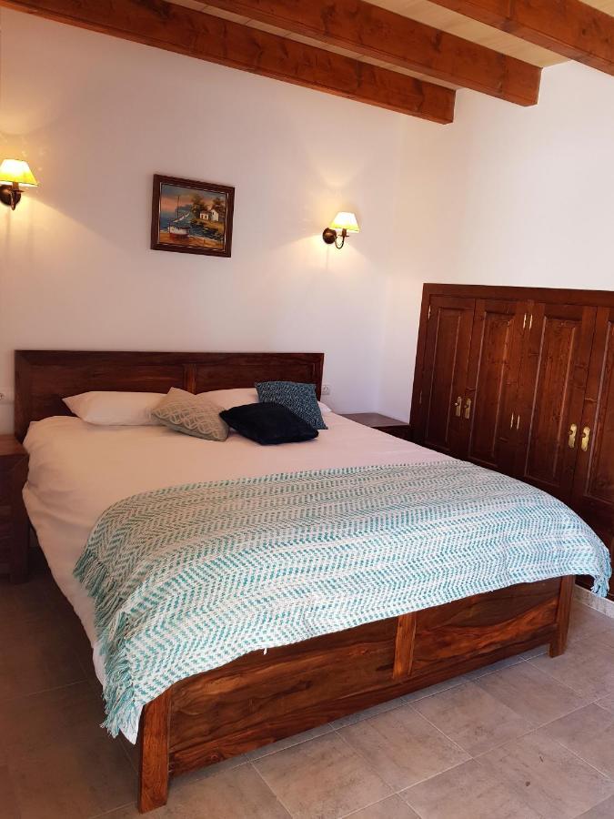 Villa Milagro - 3 Bedroom Finca Style Villa With Pool Near Golf Course/Beaches - Air Cond. ポレンサ エクステリア 写真